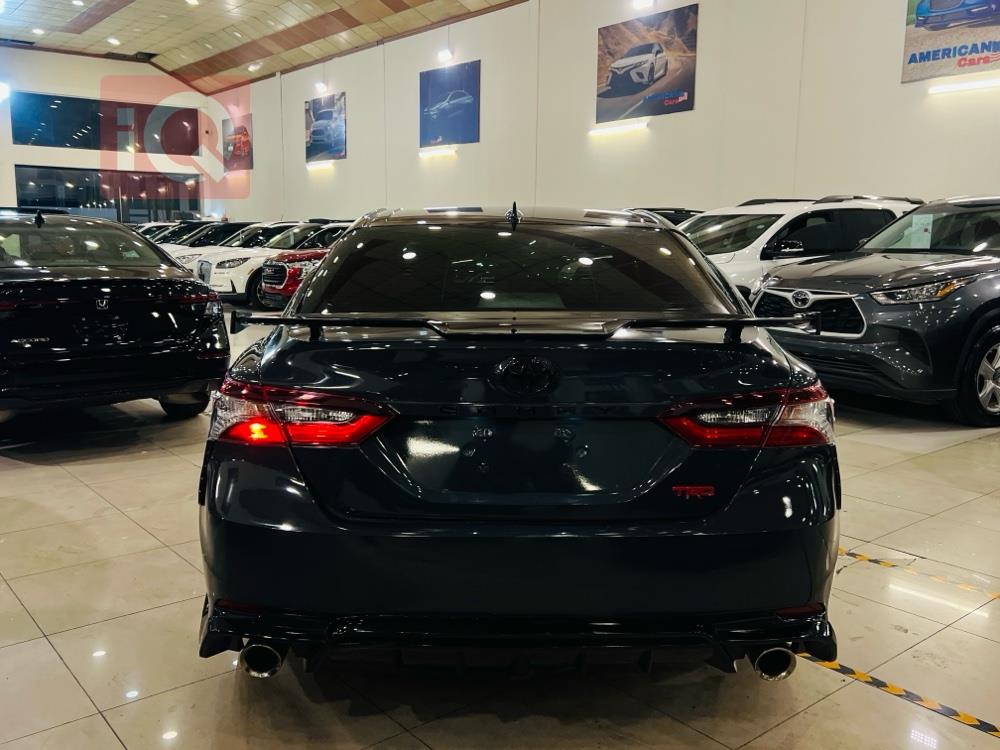 تۆیۆتا کامری